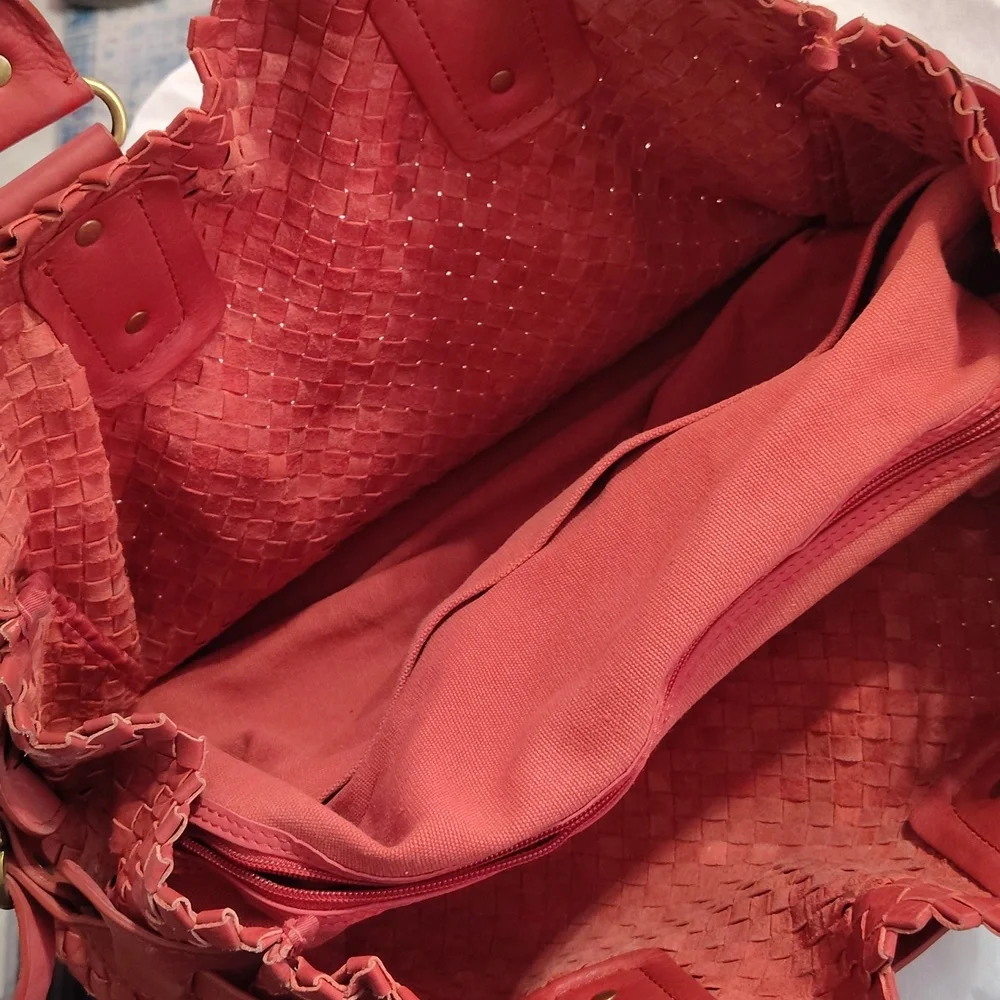 Francesco Biasia Red Woven Leather Tote Bag - Picture 9 of 13